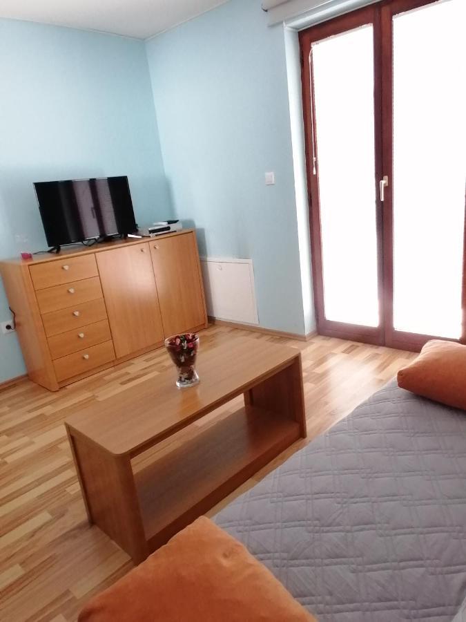 Apartment Modrina 코바리드 외부 사진